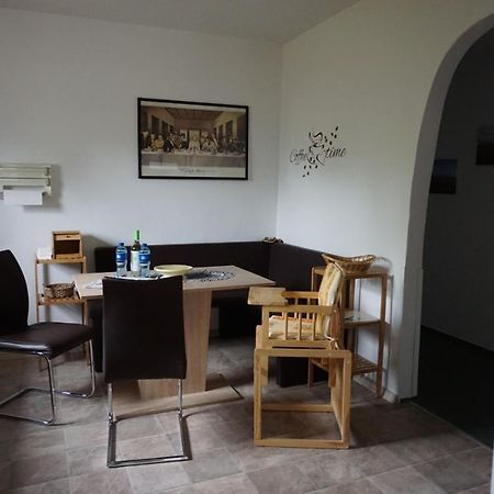 Ferienhaus "Am Gutspark" Alt Tucheband Екстериор снимка