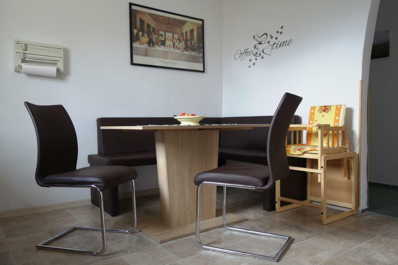 Ferienhaus "Am Gutspark" Alt Tucheband Екстериор снимка